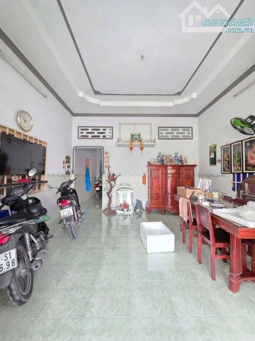 NHÀ CẠNH TRƯỜNG HỌC ĐÔNG CHIÊU - SỔ HỒNG RIÊNG 100M2- GIÁ CHỈ NHỈNH 3 TỶ - 2