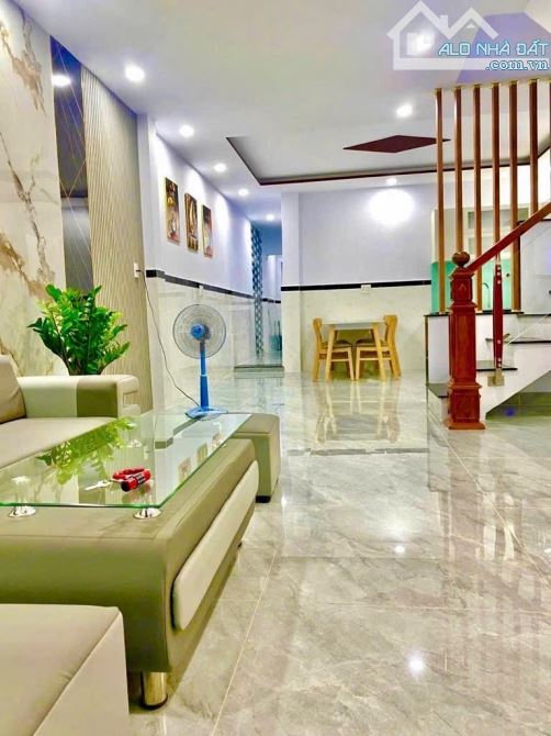 NHÀ 2 TẦNG - DT 5x20 - BƯNG ÔNG THOÀN - TNP.B - 2