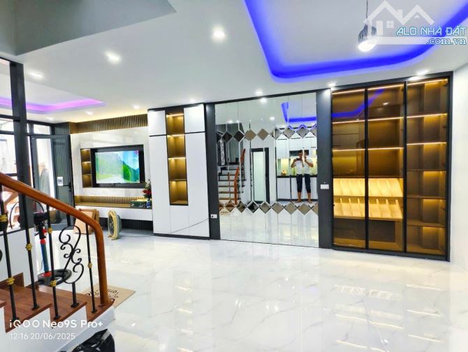 🏡 NHÀ ĐẸP TRUNG TÂM ĐỐNG ĐA – 50M² – 4 NGỦ – 3 MẶT THOÁNG – FULL NỘI THẤT 🏡 - 2