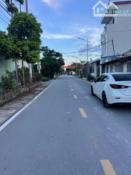 Bán lô mặt thôn Đường Đá 100m, vị trí siêu đẹp ngay cạnh dự án Hoàng Huy giá chỉ 4,x tỷ - 2