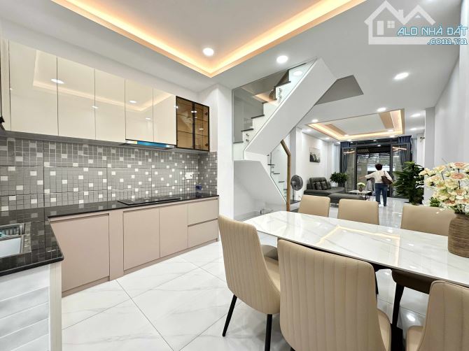 Bán nhà hẻm 31/ Ung Văn Khiêm,P.25,Q.Bình Thạnh,dt: 3,8 x 17 - 3 lầu 13 Tỷ 9. - 2
