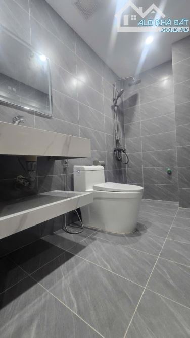🍀🍀🍀 Nhà mới tinh Phúc Lợi, Long Biên, 10 m ra đường ô tô tránh, để xe ngày đêm, 40 m2, - 2