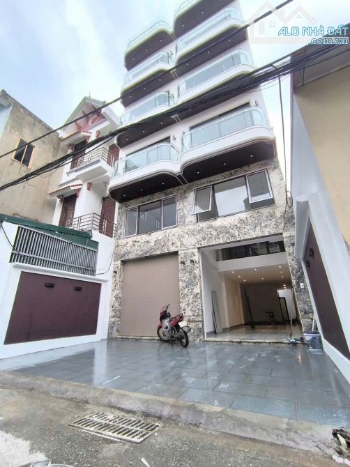 NHÀ MỚI 7TẦNG-CHU HUY MÂN-NGAY CHỢ PHÚC ĐỒNG-CÔNG VIÊN-TRƯỜNG HỌC CÁC CẤP RẤT GẦN - 2