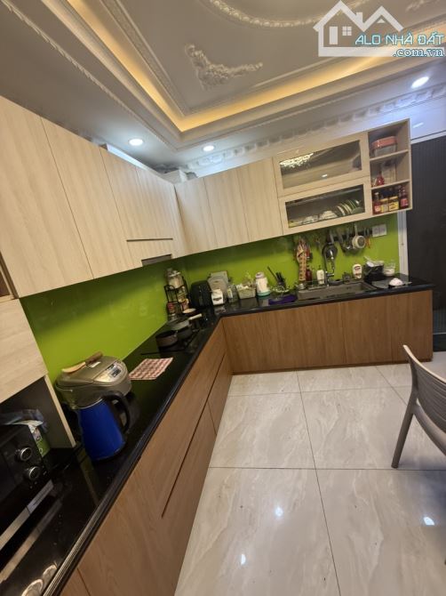 GIẢM 200TR BÁN GẤP SIÊU PHẨM KHU VIP LÊ TRỌNG TẤN- DT 60M2-5 TẦNG-SHR HOÀN CÔNG ĐỦ- 7,38TỈ - 2