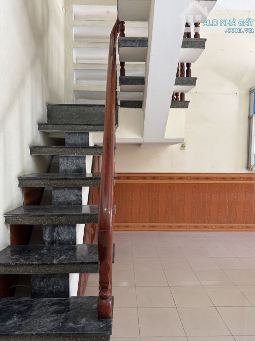 🏡 NHÀ 2 TẦNG KIÊN CỐ KIỆT TRƯNG NỮ VƯƠNG Ô TÔ QUAY ĐẦU – 3 MẶT KIỆT THOÁNG – - 2