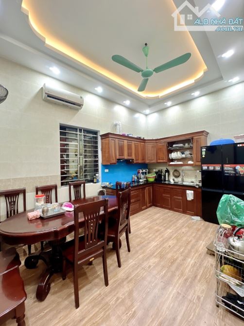 Bán nhà giáp Lê Trọng Tấn, Thanh Xuân - ô tô qua nhà 2 thoáng, ngõ thông, tự xây KCBT - 2