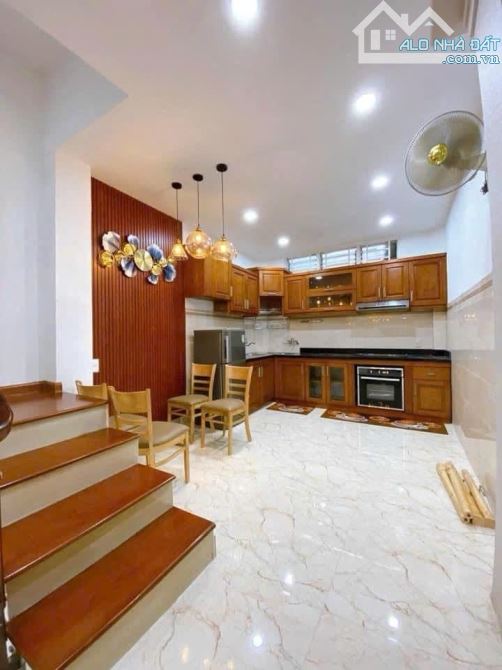 Bán Nhà Bình Thạnh - Hẻm Xe Hơi - Nhà 4 Tầng - 45m2 - Vào Ở Ngay - Nhỉnh 7 Tỷ TL - 2