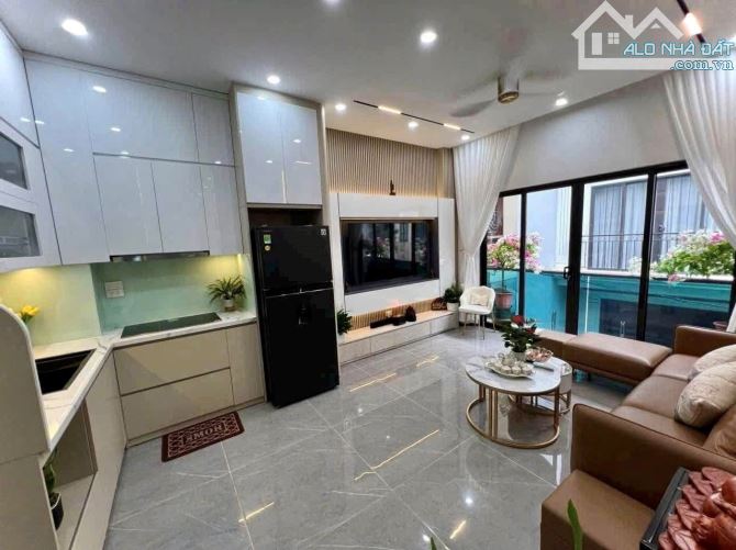 Ngõ OTO, Vũ Văn Cẩn, Vạn Phúc, Hà Đông 52m x 5 tầng THANG MÁY 12,2 tỷ - 2