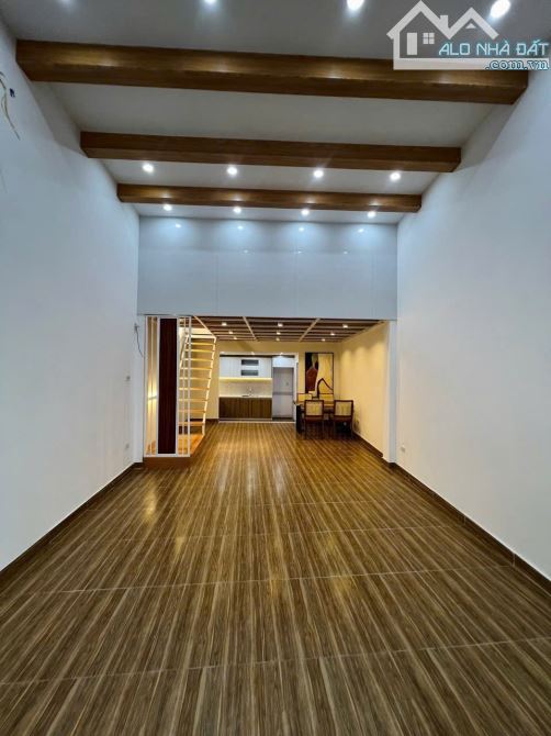 Bán nhà 1,5 tầng 50m2 mặt đường Nguyễn Văn Linh, Lê Chân.  Giá 1,89 tỷ . - 2