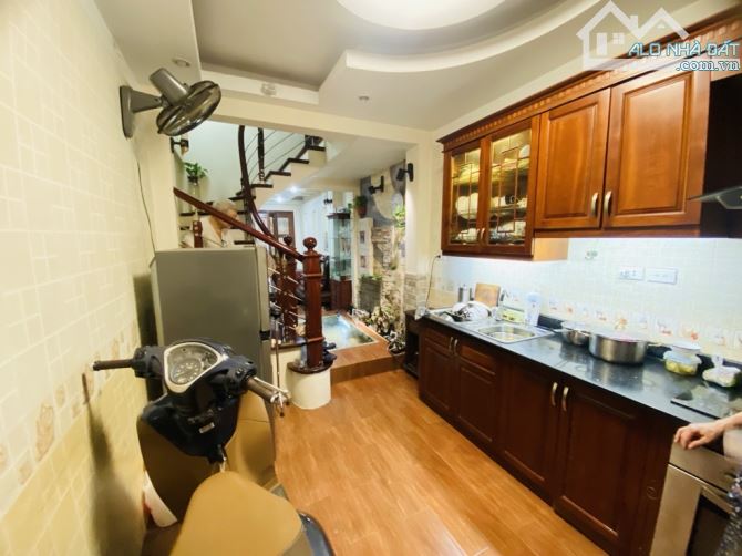 BÁN NHÀ XÃ ĐAN- PHÂN LÔ- OTO ĐI QUA NHÀ BA GÁC ĐỖ CỬA- NGÕ THÔNG GẦN PHỐ- AN SINH ĐỈNH. - 2