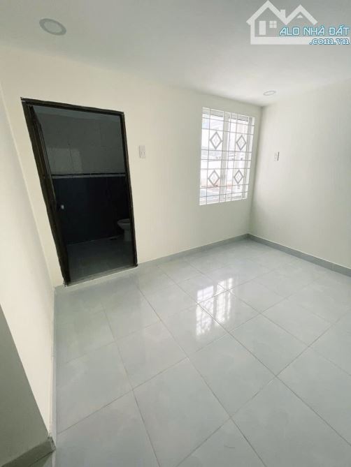 KÊNH TÂN HOÁ, 4x11, 4TẦNG, 5PN, GIÁP ĐẦM SEN Q11-TÂN BÌNH, CHỉ 4.x TỶ - 3