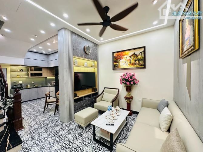 Siêu phẩm Nhà Mới 5 Tầng–43m²–Nội thất mê người -Ngõ Thông-Khương Đình –Thanh Xuân–8.95 tỷ - 3