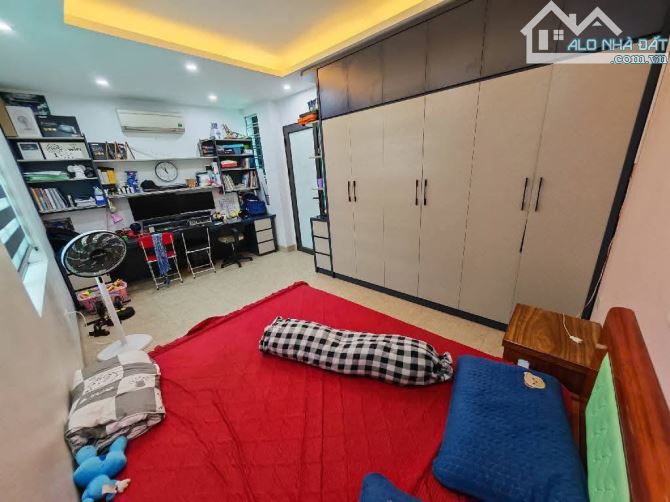 Bán đất tặng Biệt Thự 3 tầng Đa Sỹ - Hà Đông , 102m2 chia 2 lô giá chỉ 125tr/m2m2 - 3