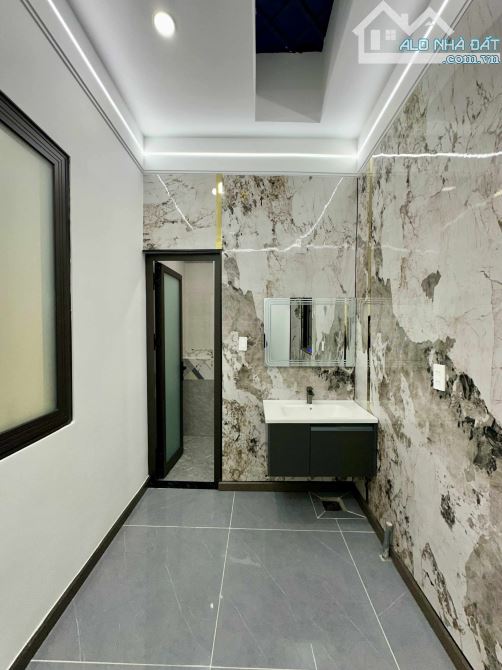 Bán nhà 5 tầng 4,1x14m Lê Văn Quới, Bình Tân – 7,3 tỷ, gần ngã tư bốn xã. Ở ngay không sửa - 3