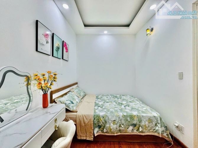 💥  Bán nhà 2 tầng đường Nguyễn Văn Khối, P8 Gò Vấp. Dt 3.3x8m Giá hơn 3 tỷ - 3