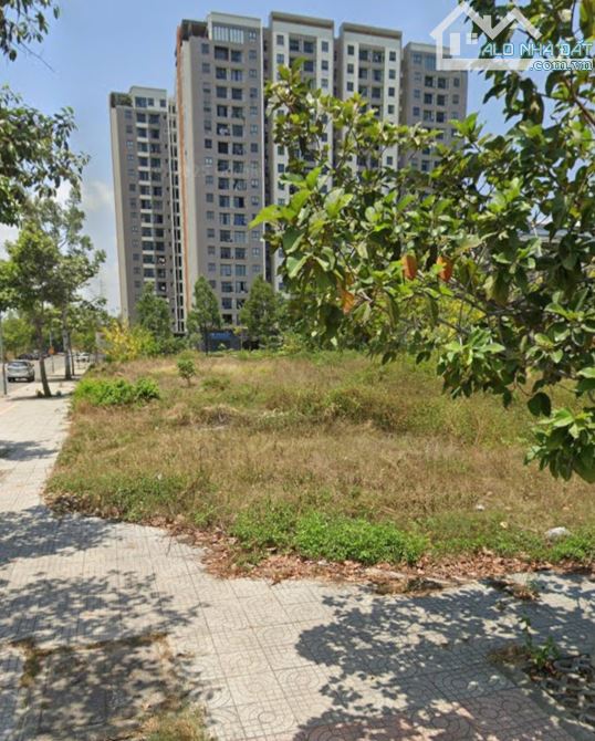 Bán đất 3 mặt tiền siêu đẹp trung tâm thành phố Phú Mỹ Bà Rịa Vũng Tàu, DT: 3704m2. - 3