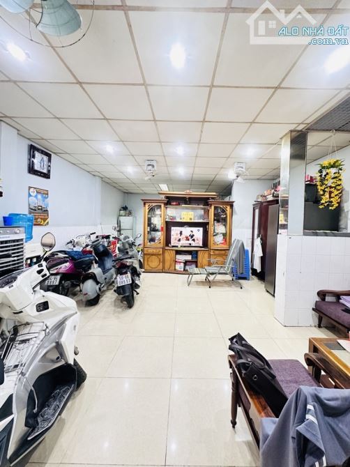 NHÀ ĐẸP 3 TẦNG - NGANG 5.2M - 65M2 - SỔ HỒNG RIÊNG - VUÔNG ĐẸP - THỐNG NHẤT GÒ VẤP, 6.X TỶ - 3