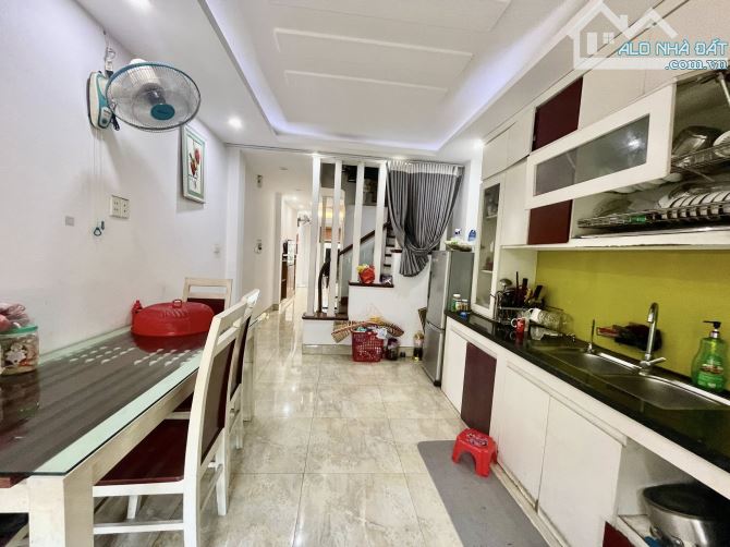 CẠNH TẬP THỂ CÔNG AN ĐA SỸ HÀ ĐÔNG, 39M, 5T, MT3,4M, GIÁ 12,9 TỶ - 3