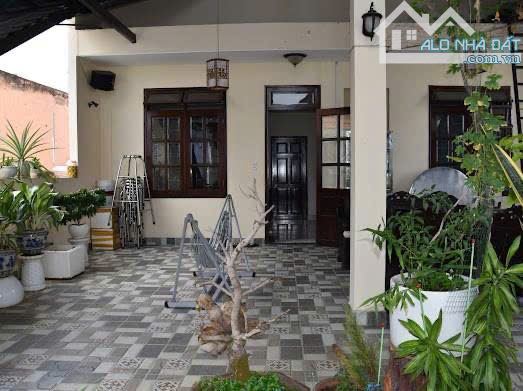 BÁN NHÀ 4 TẦNG, GẦN MT CẦU XÉO, HÀ THỊ ĐÁT - NGANG 8M, 130M2 SỔ VUÔNG, HẺM XE HƠI -HƠN 18T - 3
