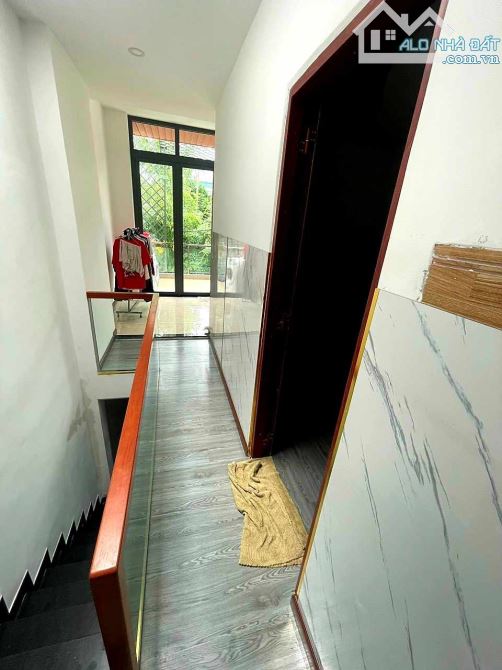 Nhà mới, hẻm ô tô thông, gần Cầu Vượt Lê Trọng Tấn, 4.6 tỷ - 3