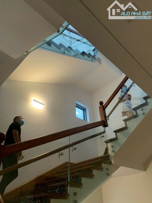 Bán biệt thự Trần Não 12 đường số 20 DT600m 20x20 sân vườn hồ bơi - 3