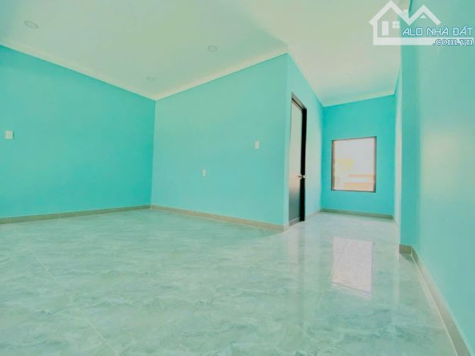 Bán căn nhà 1 trệt,1 gác lững đúc kiên cố,thị trấn trảng bom,diện tích 5 x 14m,1 tỷ 650 tr - 3