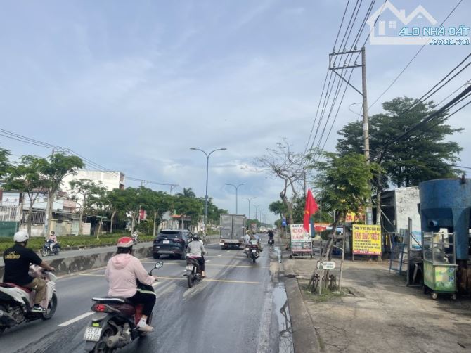 chủ gửi bán lô đất làm kho xưởng- xây trọ - 1000m2- gần đường lộ trần văn giàu- bình chánh - 3