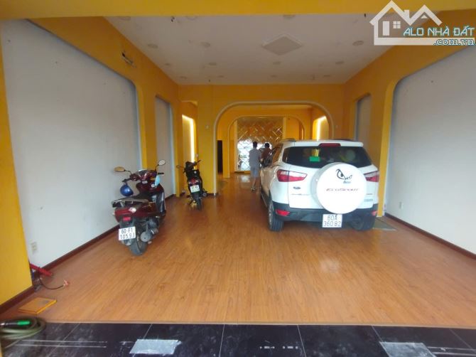 Mặt bằng cần cho thuê ngay mặt tiền đường Phạm Văn Thuận, vị trí đẹp - 3