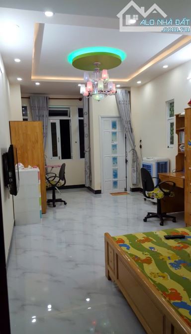 NHÀ ĐẬU Ô TÔ TRUNG TÂM QUY NHƠN DT 60m2 FULL NỘI THẤT GIÁ CHỈ 4 TỶ (thương lượng) - 3