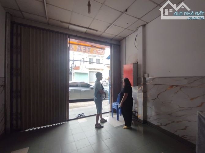 Cho thuê mặt bằng đường Phạm Văn Thuận, giá 8 triệu - 3