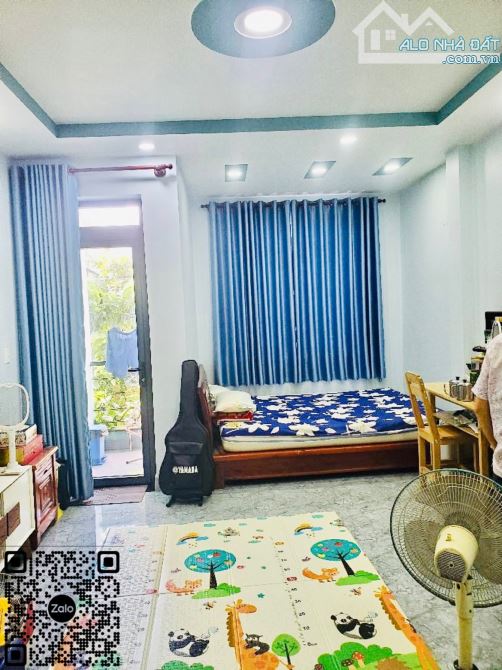 Nhà cạnh khu Bình Phú - Nguyễn Văn Luông - 4 tầng - 4m x 18m - Đường nhựa 8m thông - 3
