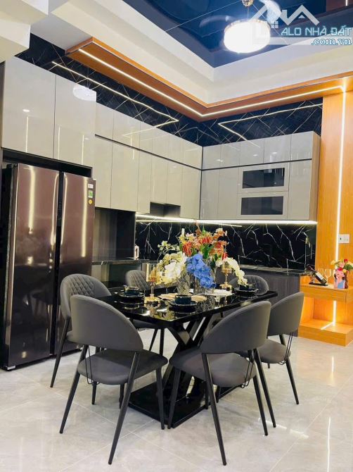 NHÀ MẶT TIỀN ĐƯỜNG LÊ THỊ TÁM 4X31 GIÁ CHỈ NHỈNH 4X TỶ - 3
