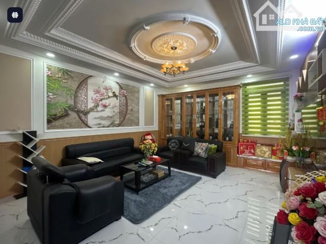 Nhà 5 tầng 1 sẹc 44 Nguyễn Ảnh Thủ , Phường Tân Chánh Hiệp, Quận 12 , 7.2 tỷ TL - 3