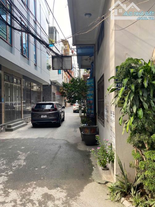 💥 BÁC HỌ CẦN THANH KHOẢN NHANH CĂN NHÀ XÂY TÂM HUYẾT CẠNH GA TÀU ĐIỆN LA KHÊ  Ô TÔ TRÁNH - 3