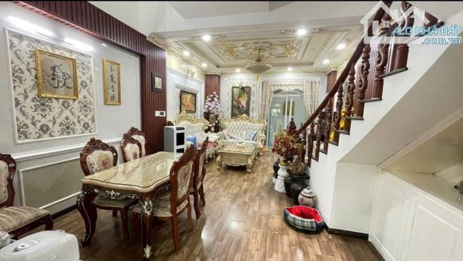 NHÀ ĐẸP 100M² x 4 TẦNG, MẶT TIỀN ĐƯỜNG, TNP.A QUẬN 9 gần LÊ VĂN VIỆT - 3