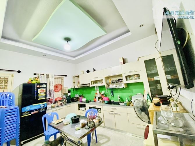 Khu Tên Lửa - Aeon Mall Bình Tân - 4 tầng - 4m x 20m - 4PN rộng - Gần công viên - 3