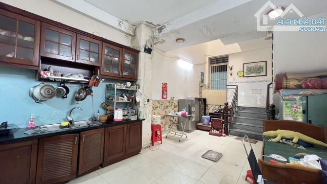 Cần bán gấp nhà phố Nguyễn Văn Quỳ và cơ hội đầu tư vàng . - 3