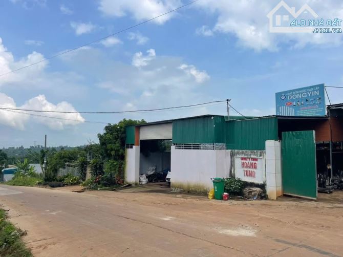 Đất TPHCM 250m2 100m thổ cư sang tên cho khách thiện chí. (Có thương lượng ) 220 triệu - 3