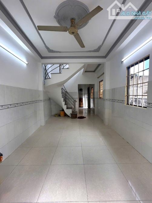 Bân nhà Q8, giá 3,78 tỷ hẻm xe hơi tận nhà, sổ hồng riêng không quy hoạch, không lộ giới - 3