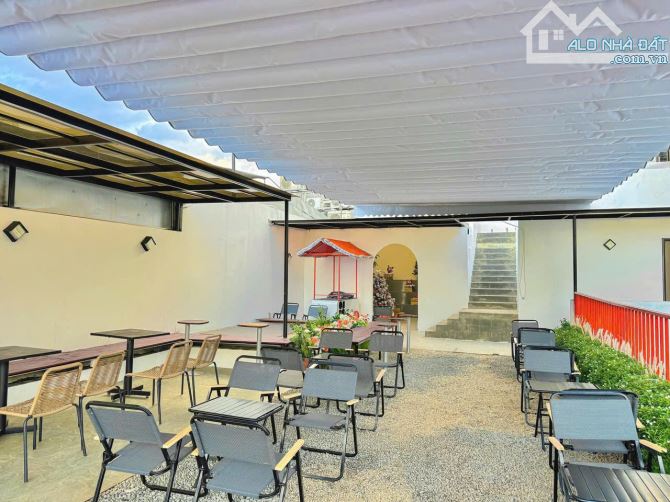 SANG NHƯỢNG QUÁN CAFE SIÊU VIP THÀNH PHỐ HUẾ GIÁ CHỈ 450 TRIỆU - 3