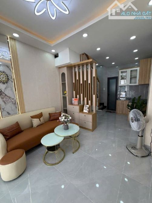 Bán nhà 2 tầng mới xinh full nội thất ,Nguyễn Sỹ Sách, Phường 15, Tân Bình, Nhỉnh 2 tỷ TL - 3