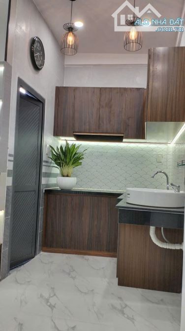 ☆☆BÁN NHÀ TRỆT LẦU MỚI TUYỆT ĐẸP - CÁCH Đ.NGUYỄN THÔNG CHỈ VÀI BƯỚC CHÂN   - Giá cực iu: 9 - 3