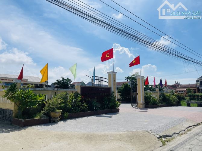 Nhà Mặt Tiền Trương Hữu Hoàn View Sông Như Ý giá 1 tỉ 970 - 3