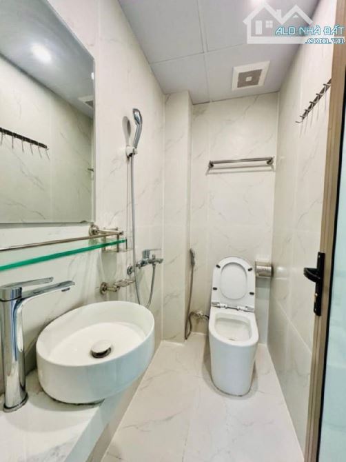 Bán CCMN phố Đại An Hà Đông - 12 phòng khép kín - Mới hoàn thiện và cho thuê tháng 8/25 - 2