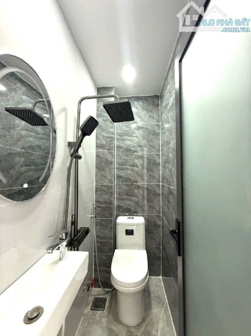 Quang Trung, P10 , Q. GÒ VẤP-  DTSD 22m² – Giá 2.59 tỷ - 3
