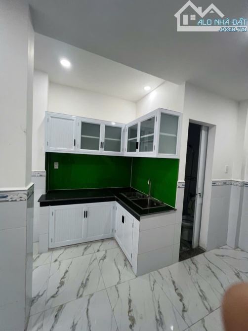 Bán nhà căn góc 3 tầng, đường Hương Lộ 2, 48 m2, giá chỉ 4,1 tỷ - 3