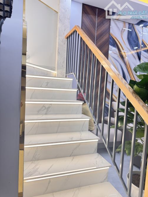 Gò Vấp - 44m2 - 2 Tầng - 5.6 tỷ - Nhà mới - Hoàn công - SHR - 3