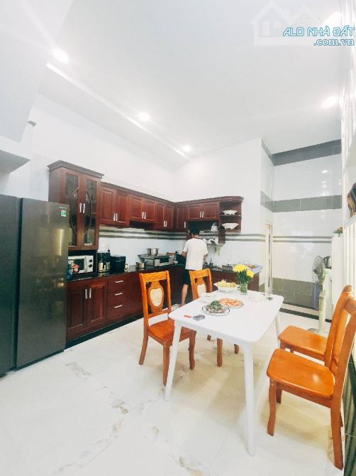 XE HƠI NGỦ TRONG NHÀ - 68M2 - 4 TẦNG - NGUYỄN HỮU TIẾN - TÂN PHÚ - GIÁ NHỈNH 8.X TỶ - 3