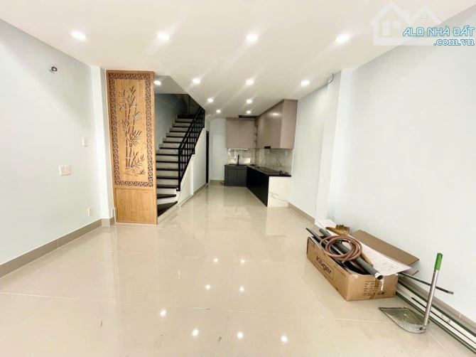 BÁN NHÀ LÔ GÓC MẶT TIỀN KINH DOANH BÌNH THẠNH – 40m²  – 6 TẦNG – 5PN 6WC-CHỈ 10 TỶ - 3