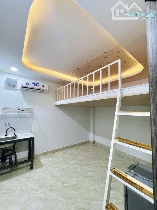 BÁN CHDV - 5 TẦNG - 10 PHÒNG - DÒNG TIỀN ~600TRIỆU/ NĂM - NGUYỄN VĂN NGHI - 3